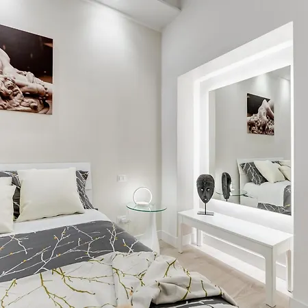 Bmga L The White Crown In Testaccio شقة روما