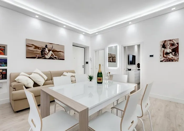 Bmga L The White Crown In Testaccio 公寓